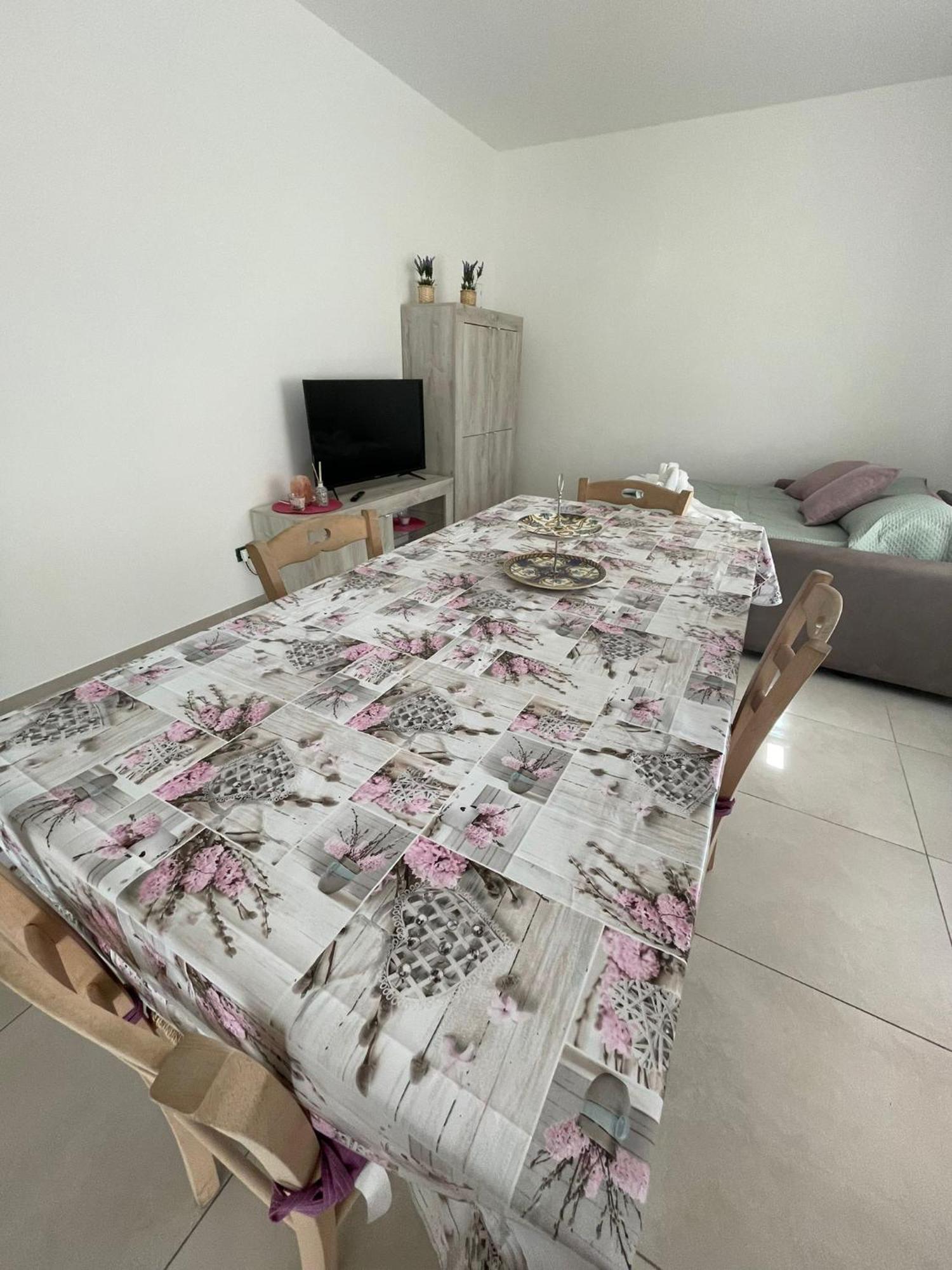 Appartamenti Nonna Rosa Taglio Di Po Bagian luar foto